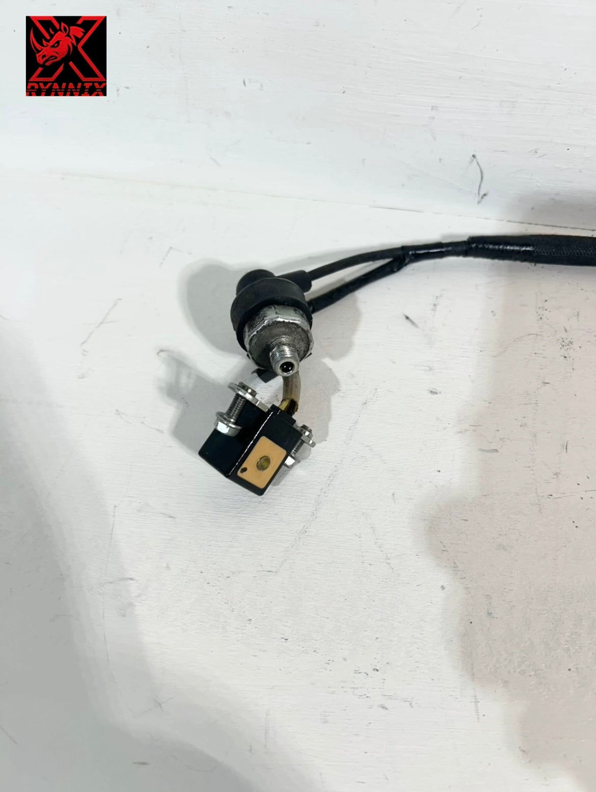 2012 2013 2014 2015 2016 Kawasaki Ninja EX 650 Oil Pressure & CrankShaft Position Sensor OEM (5- 002014 )