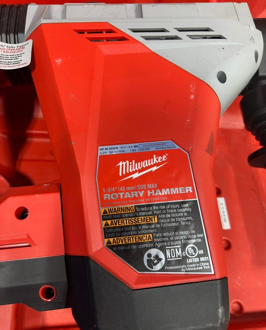Milwaukee 1 3/4 SDS Max with bits ( TZ )