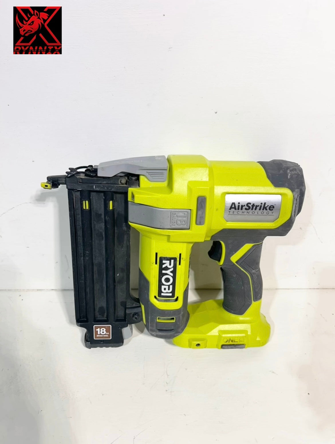 (Defective) Ryobi ONE+ 18V 18-Gauge Cordless AirStrike Brad Nailer (Tool Only) (02- 002561 ) TZ