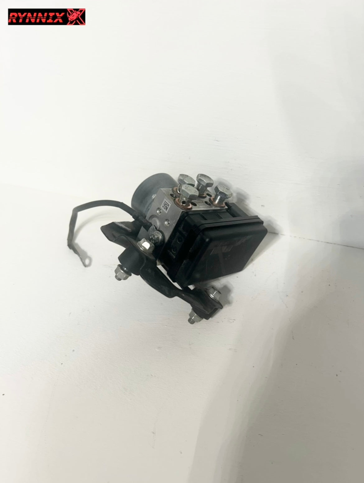 2014 2015 2016 2017 2018 2019 2020 KTM RC 390 ABS Brake Module Pump Unit OEM (2- 001735 )
