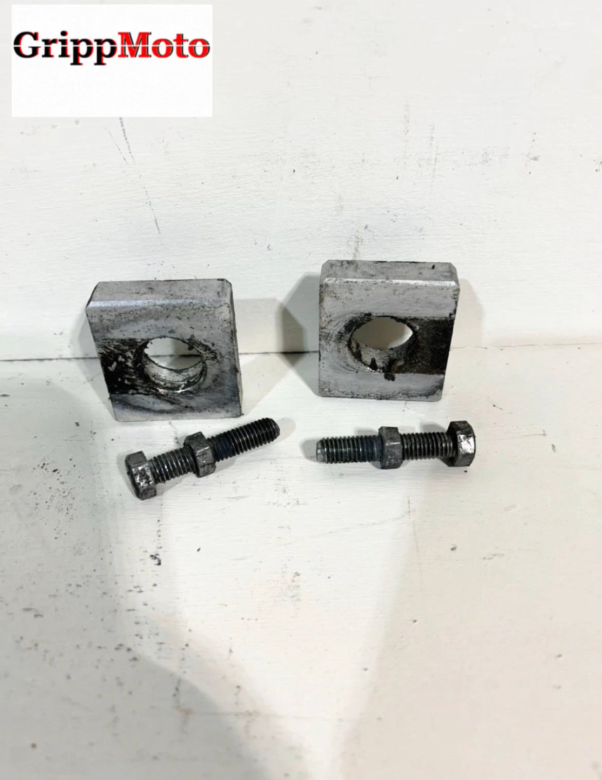 2012 2013 2014 2015 2016 Kawasaki Ninja EX 650 swingarm chain adjusters OEM (19- 001957 )