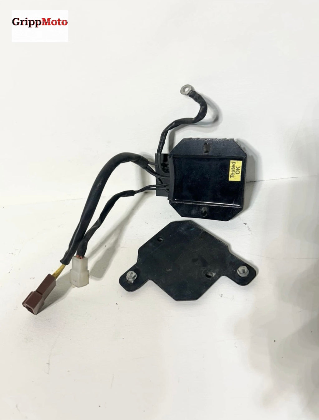 2014 2015 2016 2017 2018 2019 2020 KTM RC 390 Voltage Regulator Rectifier OEM (13- 001693 )