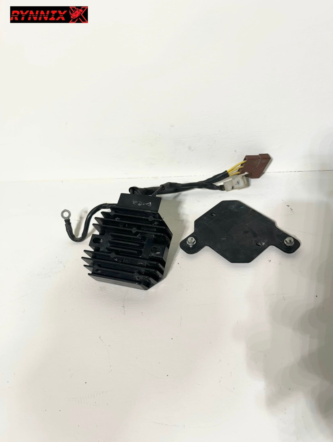 2014 2015 2016 2017 2018 2019 2020 KTM RC 390 Voltage Regulator Rectifier OEM (13- 001693 )
