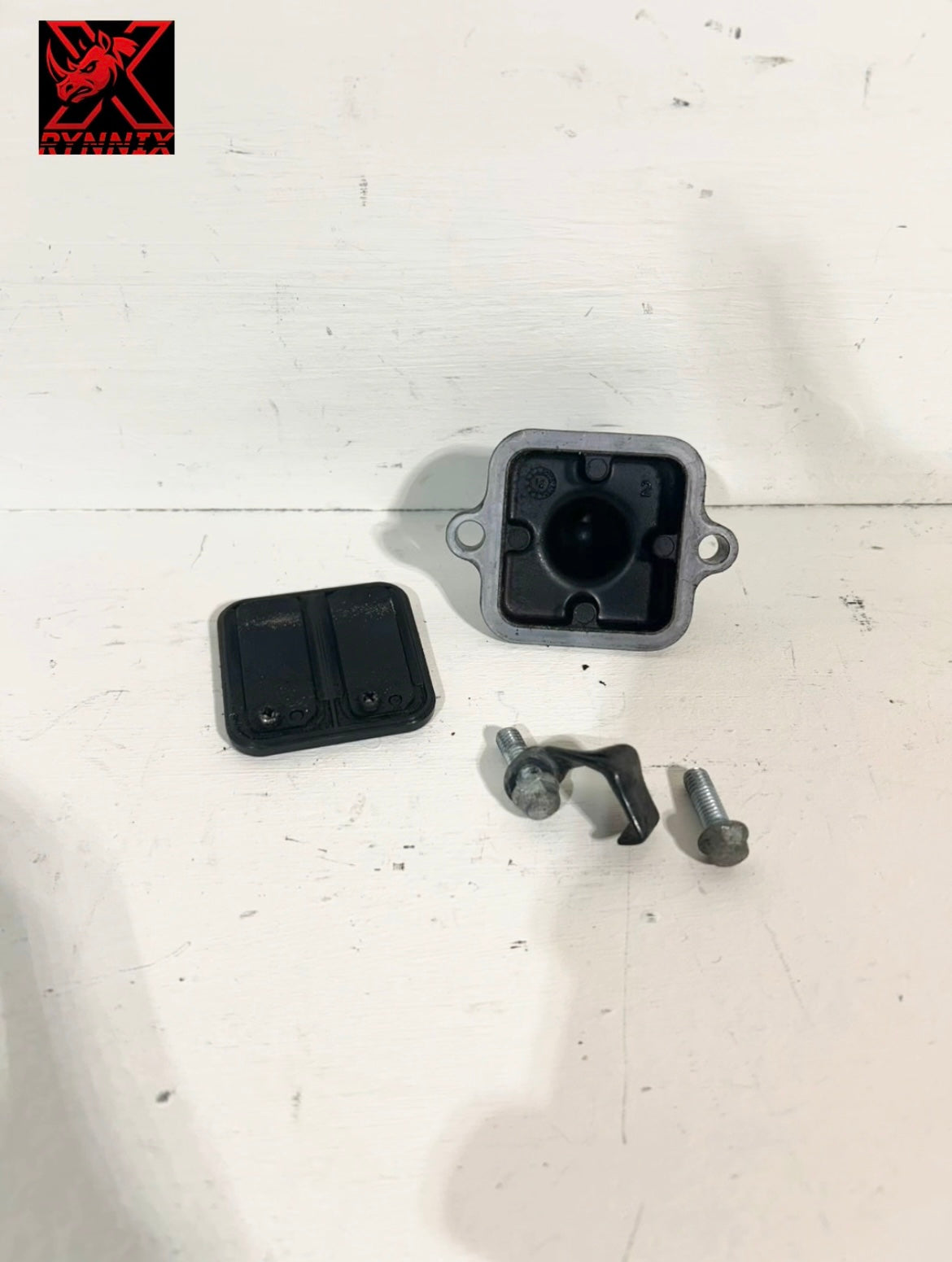 2012 2013 2014 2015 2016 Kawasaki Ninja EX 650 Cylinder Head Cap OEM (5- 001983 )