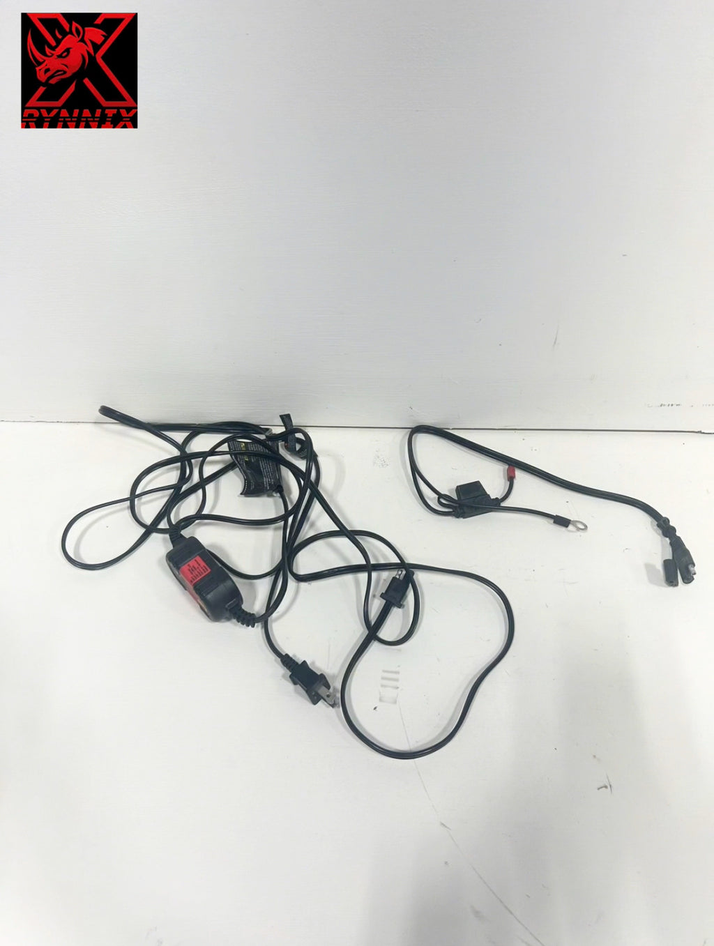 Motorcycle Battery Charger/ Maintainer (12- 002625 )