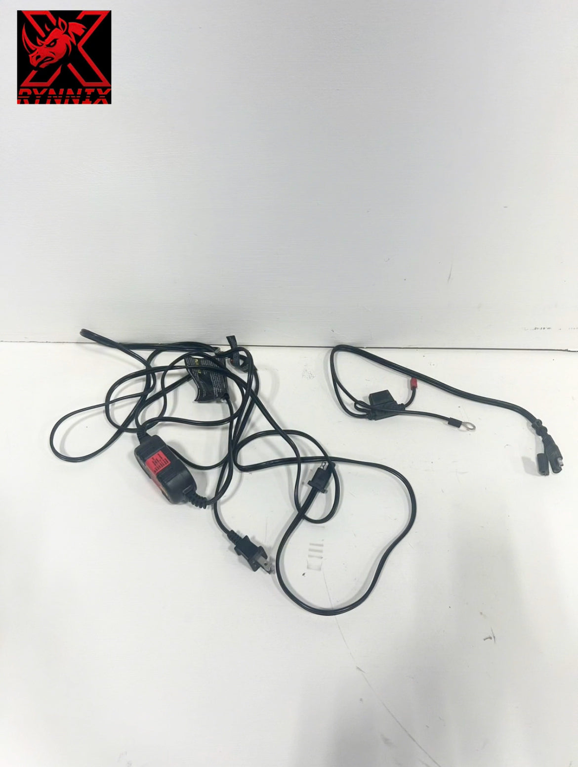 Motorcycle Battery Charger/ Maintainer (12- 002625 )