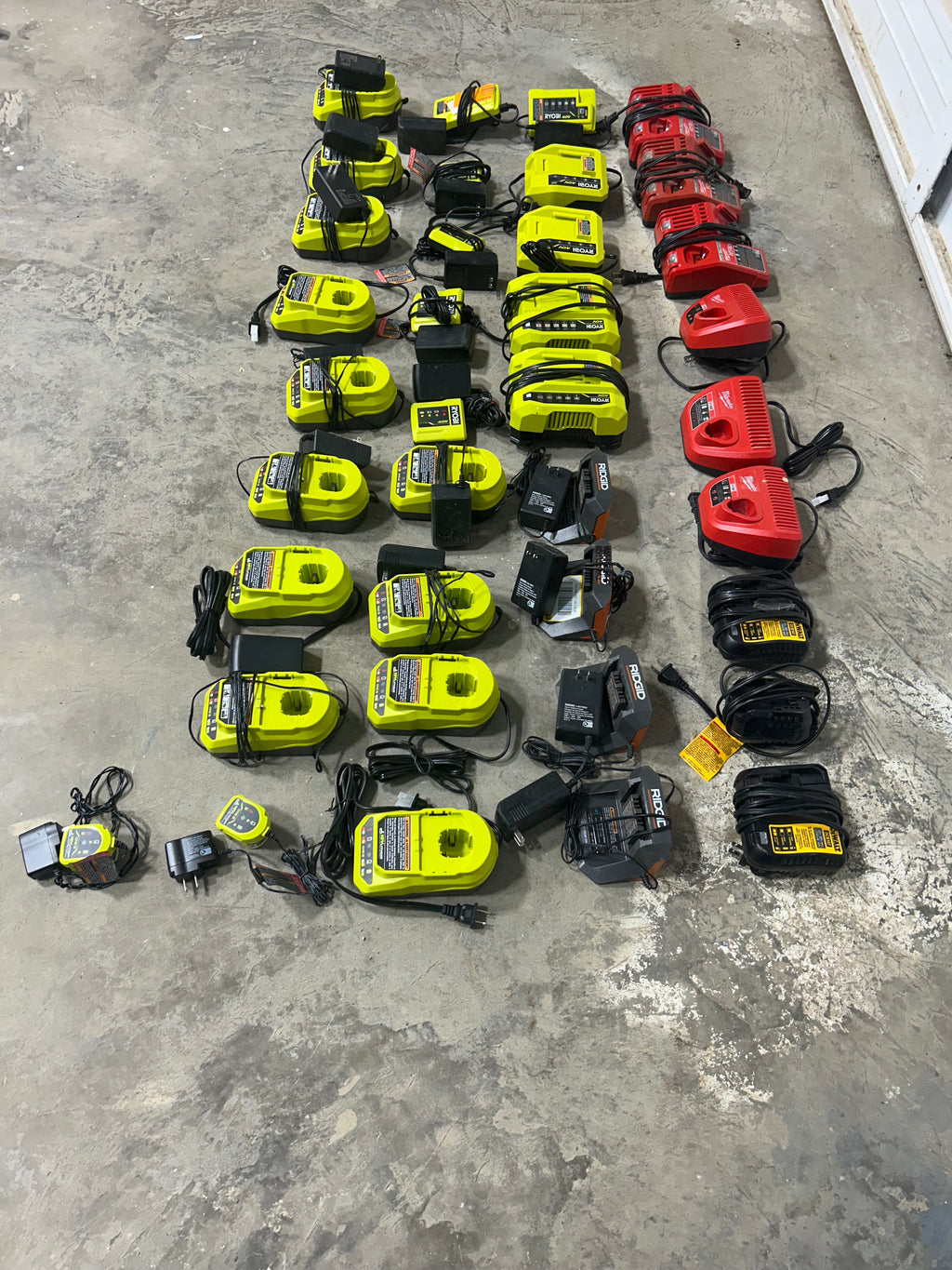 (AS-IS) Power Tool Chargers (ID# 33 )